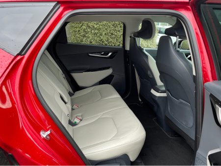 2023 Kia EV6 EARTH EV //HIGH SPEC//LEATHER ELECTRIC HEATED SEATS//HEATED STEERING WHEEL//REVERSE CAMERA//SAT NAV// €27,950 thumbnail