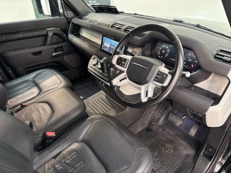 2021 Land Rover Defender - thumbnail 14