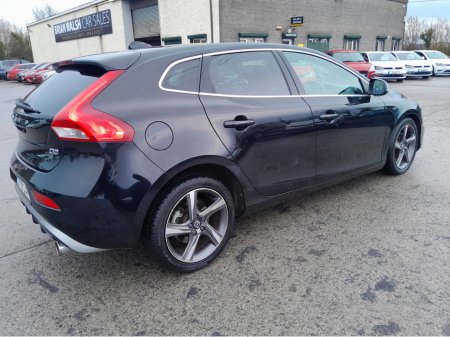 2016 Volvo V40 D2 R-DESIGN ED 5DR thumbnail