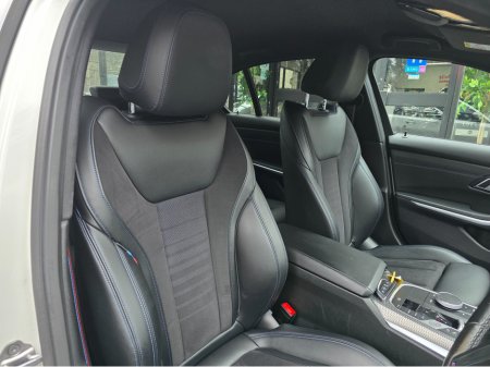 2022 BMW 3 Series 330E M SPORT AUTO. FSH. FINANCE ARRANGED. SIMI. AA APPROVED. thumbnail