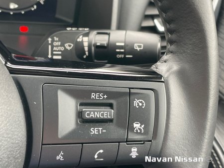 2025 Nissan X-Trail ePOWER SV PREMIUM 7 Seater €51,950 thumbnail