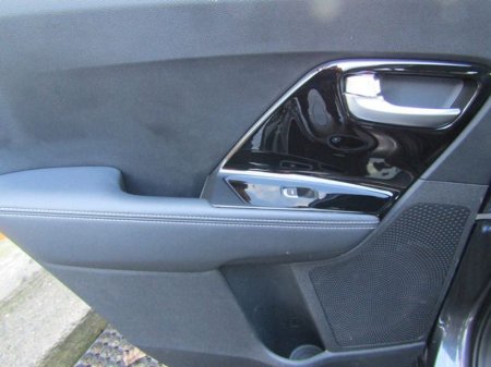 2019 Kia Niro 1.6 GDI 2 104BHP 5DR Auto €17,950 thumbnail