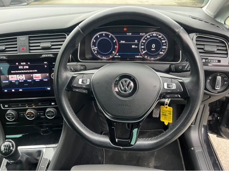 2019 Volkswagen Golf - thumbnail 14