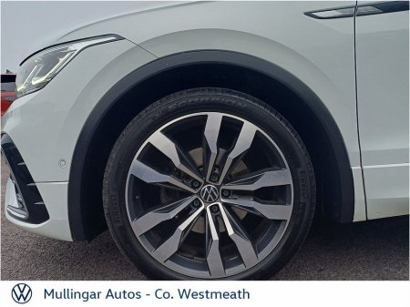 2021 Volkswagen Tiguan - thumbnail 28