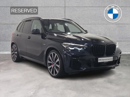 2022 BMW X5 xDrive45e M Sport €65,950 thumbnail