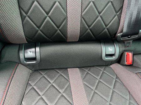 2024 Skoda Octavia - thumbnail 15