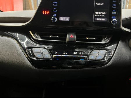 2020 Toyota C-HR €22950 2020 TOYOTA C-HR G 1.8 AUTOMATIC / CRUISE CONTROL / 360° CAMERA AND MORE €22,950 thumbnail