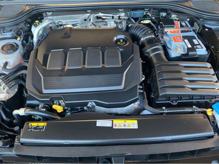 2021 Volkswagen Golf 2.0 TDI ACTIVE 115PS 5DR €21,950 thumbnail