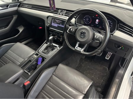 2016 Volkswagen Passat *VOLKSWAGEN PASSAT* *KEYLESS ENTRY* *REVERSE CAMERA* *PARKING SENSORS* *DIGITAL DASH* *2.0* *TRADE INS WELCOME* *FINANCE AVAILABLE* thumbnail