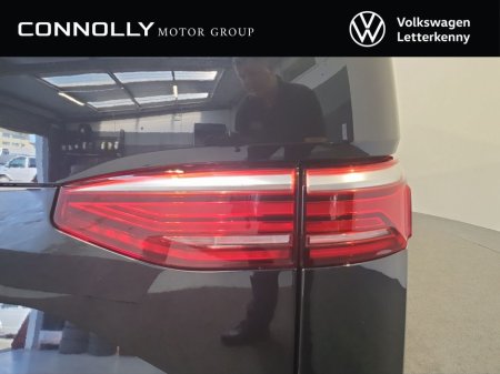 2026 Volkswagen Multivan Multivan Style LOH Long Overhang 245 HP eHybrid 6-Speed DSG 4MOTION €73,950 thumbnail