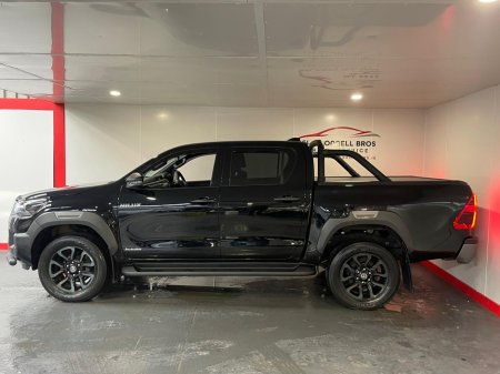 2023 Toyota Hilux - thumbnail 15