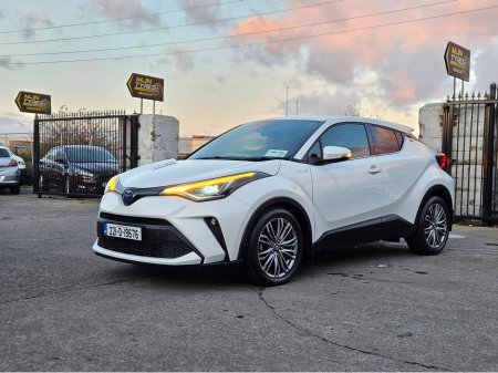 2022 Toyota C-HR 1.8 HYBRID SOL 4DR AUTO €21,450