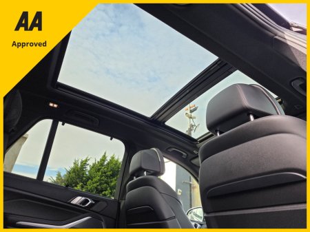 2019 BMW X5 - thumbnail 19