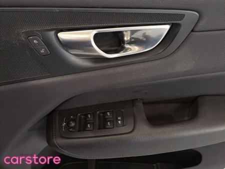 2023 Volvo XC60 - thumbnail 17