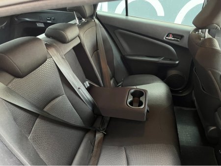 2022 Toyota Prius - thumbnail 13