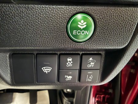 2018 Honda Fit  €13,990 thumbnail