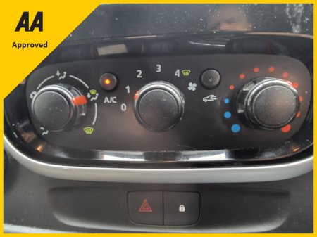 2018 Renault Trafic - thumbnail 2