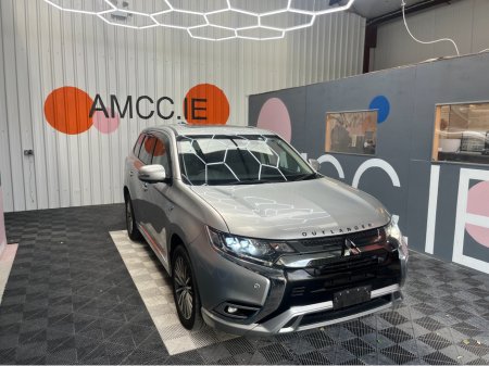 2020 Mitsubishi Outlander €23950! 2020 MITSUBISHI OUTLANDER PHEV 2.4L HYBRID / 103K KMS / CRUISE CONTROL, HEATED SEATS, REVERSE CAMERA & MORE