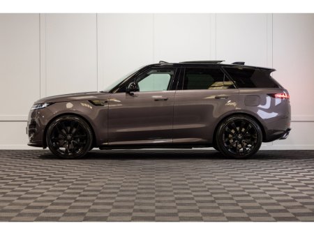 2024 Land Rover Range Rover Sport - thumbnail 3