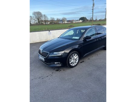 2017 Skoda Superb - thumbnail 3