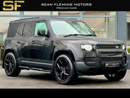 2022 Land Rover Defender ++LOW KM++ 3 SEATS / PLUS VAT €53,000 thumbnail