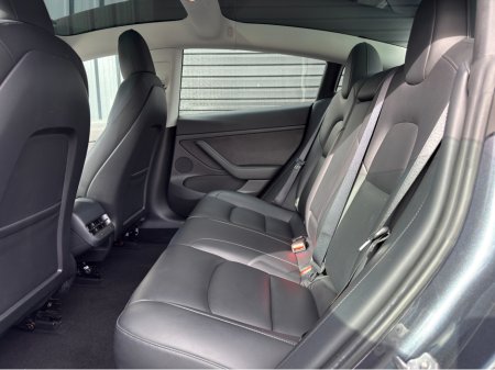 2021 Tesla Model 3 3 STANDARD RANGE PLUS €22,950 thumbnail