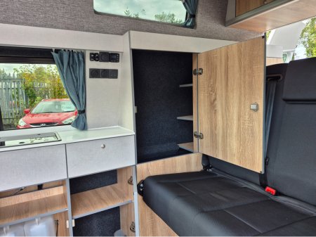 2017 Volkswagen Transporter T6 PVL 3000KG TDI 150HP D7F 5DR €54,950 thumbnail