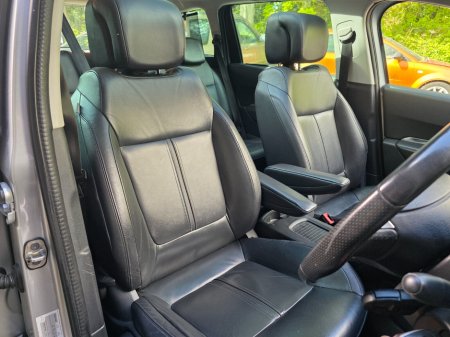 2016 Peugeot 5008 - photo 4