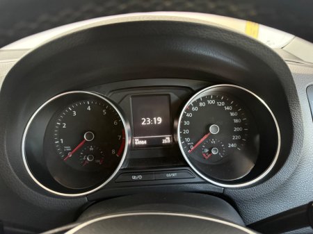 2016 Volkswagen Polo - thumbnail 9