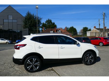 2019 Nissan Qashqai - thumbnail 4