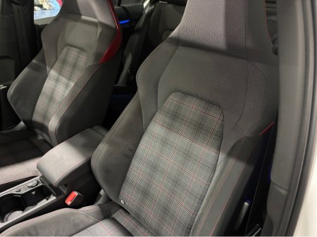 2021 Volkswagen Golf - thumbnail 29