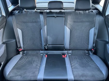 2023 Volkswagen ID.4 - thumbnail 12