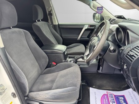 2017 Toyota Landcruiser - thumbnail 10