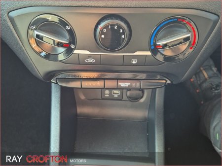 2017 Hyundai i20 - thumbnail 13