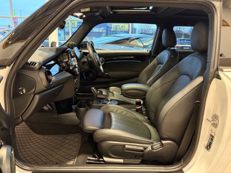 2024 MINI Hatch LEVEL 3 COOPER S=PAN ROOF//LOW MILES//AS NEW=FULL MINI SERVICE HISTORY=TAILORED FINANCE PACKAGES AVAILABLE=TRADE IN’S WELCOME €25,995 thumbnail