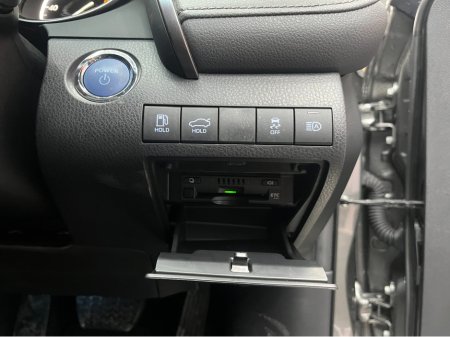 2022 Toyota Camry €32950 2022 TOYOTA CAMRY X 2.5 AUTOMATIC / CRUISE CONTROL / REVERSE CAMERA AND MORE €32,950 thumbnail