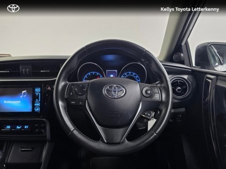 2016 Toyota Auris - thumbnail 9