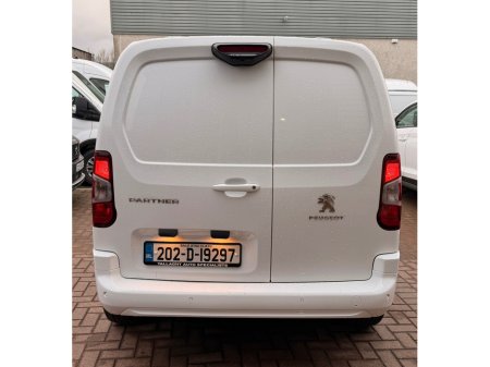 2020 Peugeot Partner PROFESSIONAL PLUS €11,341 thumbnail