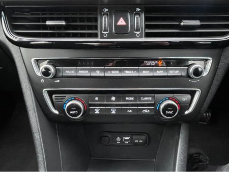 2018 Kia Optima 1.6 CRDI 2 ISG 134 BHP 4DR €13,950 thumbnail