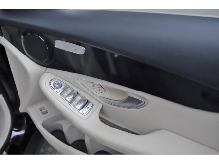 2022 Mercedes-Benz GLC Class - thumbnail 25