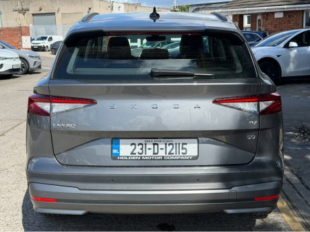 2023 Skoda Enyaq - thumbnail 10