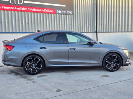 2022 Skoda Octavia - thumbnail 6