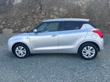 2021 Suzuki Swift - thumbnail 5