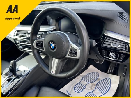2019 BMW 5 Series - thumbnail 21