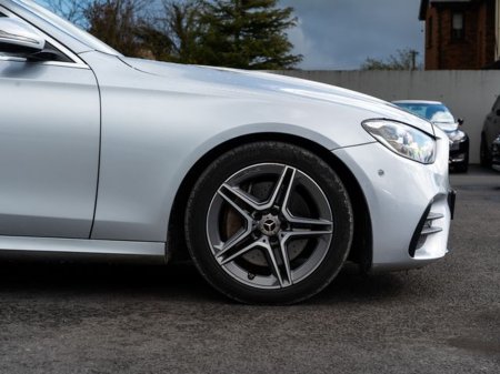 2021 Mercedes-Benz E Class - thumbnail 5