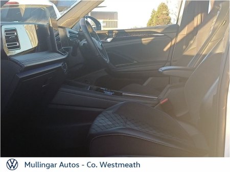 2025 Volkswagen Tiguan 2.0 TDI 150HP R-LINE (Fully Loaded) €59,950 thumbnail