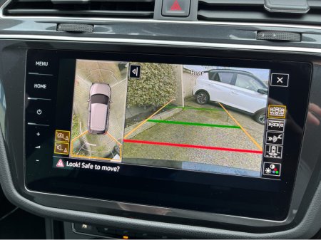 2020 Volkswagen Tiguan - thumbnail 23