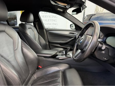 2018 BMW 5 Series - thumbnail 13