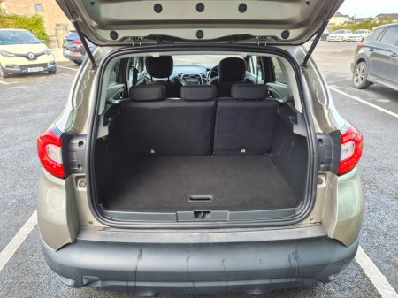 2016 Renault Captur - view 4