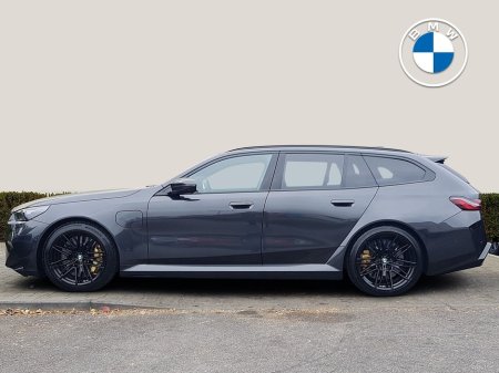 2025 BMW M5 Ultimate Pack Touring €165,995